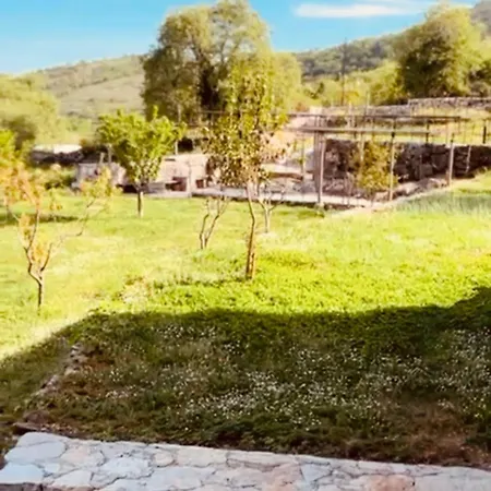 Ferienhaus Etno Selo - Familie Raickovic Podgorica